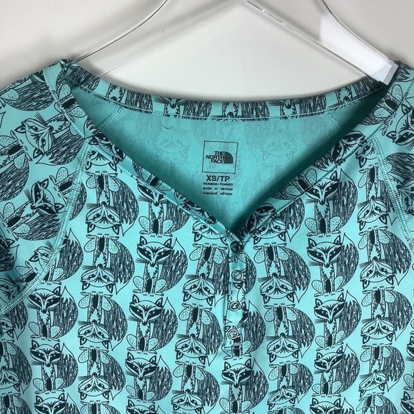 North Face Women's Base Layer Fox Print Long Sleeve Snap Button Teal Shi… - Picture 3 of 11